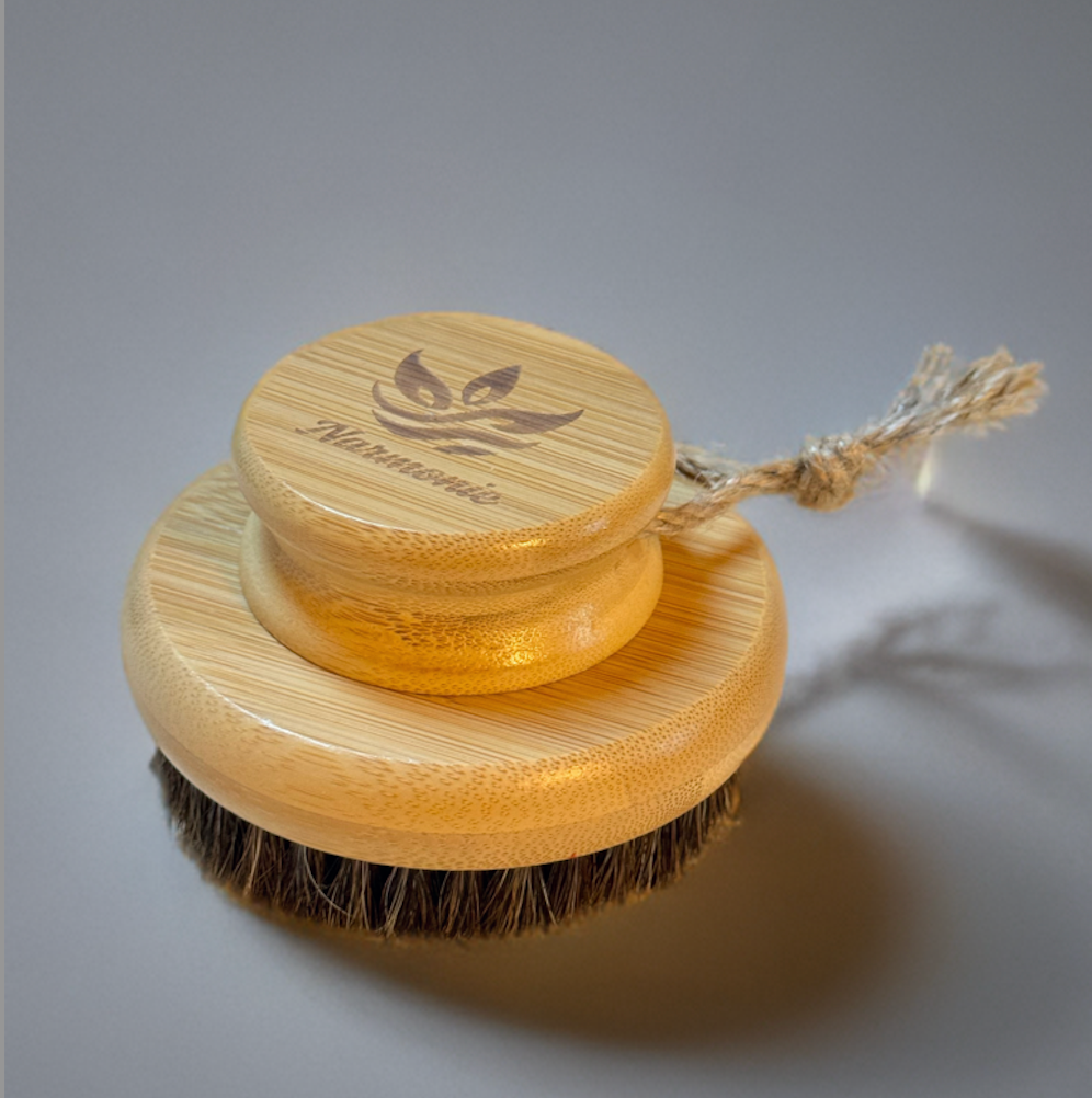 Mild exfoliating Brush